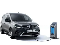 Vit Ny 2024 Renault Kangoo Minibuss | 641 900 kr