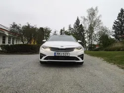 Vit Begagnad 2019 Kia Optima Hybrid Advance Sedan | 168 000 kr (Bra pris)