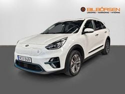 Vit Begagnad 2019 Kia e-Niro Advance SUV | 209 900 kr (Lite dyr)