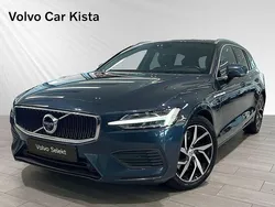Blå Begagnad 2020 Volvo V60 Momentum Kombi | 349 900 kr (Marknadspris)