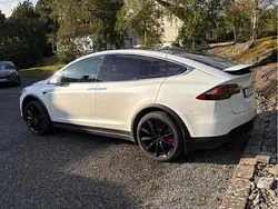 Vit Begagnad 2020 Tesla Model X Performance SUV | 525 000 kr (Bra pris)
