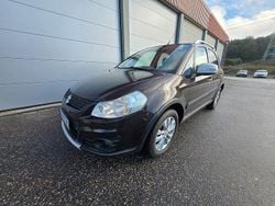 Brun (brunmetallic) Begagnad 2014 Suzuki SX4 Halvkombi | 59 900 kr (Marknadspris)