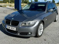 Grå Begagnad 2010 BMW 320 Comfort Edition Kombi | 70 000 kr (Marknadspris)