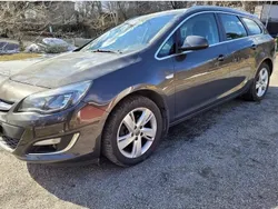Grå Begagnad 2013 Opel Astra Sport Kombi | 65 000 kr (Dyr)