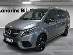 Grå Begagnad 2023 Mercedes V300 AMG Minibuss | 789 900 kr (Lite dyr)