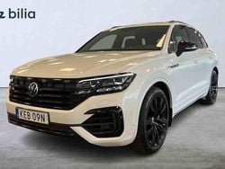 Vit Begagnad 2023 VW Touareg R SUV | 699 000 kr