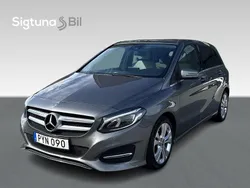 Grå Begagnad 2018 Mercedes B200 Urban Minibuss | 194 900 kr (Marknadspris)