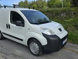 Vit Begagnad 2014 Peugeot Bipper Minibuss | 41 900 kr (Lite dyr)
