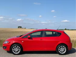 Röd Begagnad 2012 Seat Leon Style Halvkombi | 35 000 kr (Superpris)