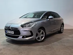 Silver Begagnad 2012 Citroën DS5 Halvkombi | 99 800 kr (Marknadspris)
