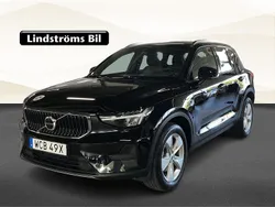 Svart Begagnad 2023 Volvo XC40 Core SUV | 339 000 kr (Marknadspris)
