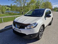 Vit Begagnad 2013 Nissan Qashqai +2 SUV | 86 500 kr (Marknadspris)
