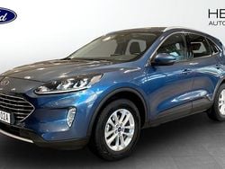 Blå (blue) Begagnad 2021 Ford Kuga Titanium SUV | 234 900 kr (Marknadspris)