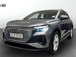 Grå Begagnad 2023 Audi Q4 e-tron Proline SUV | 369 000 kr (Bra pris)