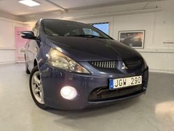 Mörkblå Begagnad 2006 Mitsubishi Grandis Minibuss | 39 900 kr (Lite dyr)