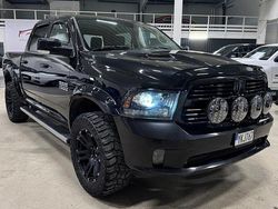 Svart Begagnad 2017 Dodge Ram Pickup | 289 900 kr (Marknadspris)