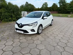 Vit Begagnad 2019 Renault Clio V Zen Halvkombi | 122 000 kr (Marknadspris)