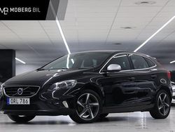 Svart Begagnad 2014 Volvo V40 R-Design Halvkombi | 189 900 kr (Marknadspris)