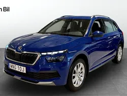 Blå Begagnad 2022 Skoda Kamiq Adventure SUV | 229 000 kr (Marknadspris)