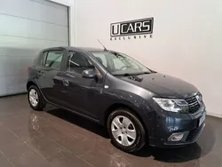 Mörkgrå (grå) Begagnad 2020 Dacia Sandero Halvkombi | 118 800 kr (Marknadspris)