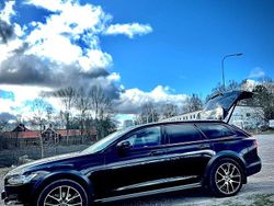 Begagnad 2022 Volvo V90 CC Kombi | 398 000 kr (Lite dyr)