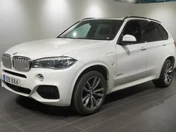 Vit Begagnad 2017 BMW X5 M Sport SUV | 369 800 kr (Marknadspris)