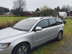 Begagnad 2010 Volvo V50 Kombi | 35 000 kr (Marknadspris)