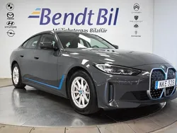 Grå Begagnad 2023 BMW i4 Shadowline Sedan | 489 500 kr (Bra pris)