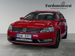 Röd Begagnad 2013 VW Passat Sport Kombi | 86 500 kr (Marknadspris)