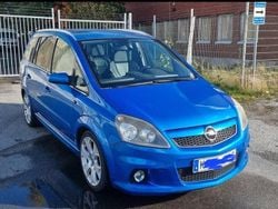 Blå Begagnad 2007 Opel Zafira OPC Minibuss | 70 000 kr