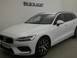 Vit Begagnad 2018 Volvo V60 Momentum Kombi | 229 800 kr (Lite dyr)