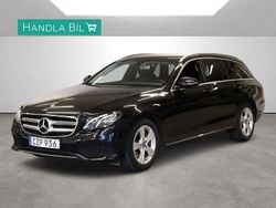 Svart Begagnad 2017 Mercedes E220 Avantgarde Kombi | 219 900 kr (Superpris)