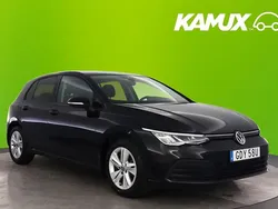 Svart Begagnad 2022 VW Golf VIII Halvkombi | 269 800 kr (Bra pris)