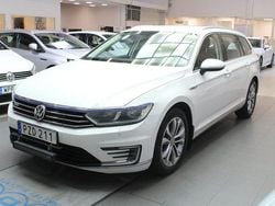 Vit Begagnad 2018 VW Passat GTE Kombi | 169 900 kr (Bra pris)