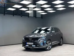 Grå Begagnad 2023 Kia Sorento 3 SUV | 499 900 kr (Marknadspris)