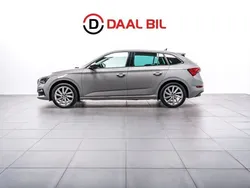 Grå Begagnad 2019 Skoda Scala Halvkombi | 154 700 kr (Marknadspris)