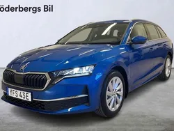 Blå Ny 2024 Skoda Octavia Selection Kombi | 376 400 kr (Marknadspris)
