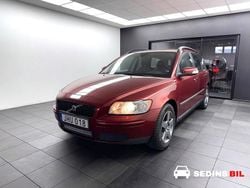 Röd Begagnad 2007 Volvo V50 Kinetic Kombi | 44 900 kr (Marknadspris)