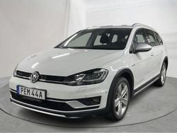 Vit Begagnad 2020 VW Golf Alltrack Kombi | 219 000 kr (Superpris)