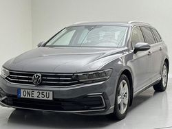 Grå Begagnad 2022 VW Passat GTE | 229 000 kr (Bra pris)