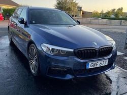 Blå Begagnad 2018 BMW 520 M Sport Kombi | 309 000 kr (Lite dyr)