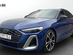 Ascariblå metallic Begagnad 2024 Audi A5 S-Line Sportkupé | 619 000 kr