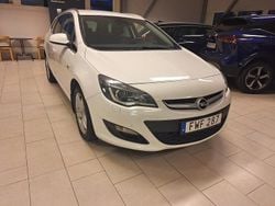 Vit Begagnad 2015 Opel Astra drive Kombi | 69 900 kr (Dyr)