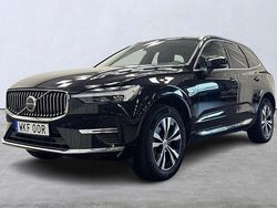 Svart Begagnad 2022 Volvo XC60 Core SUV | 454 900 kr (Marknadspris)