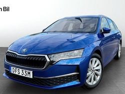 Blå Begagnad 2024 Skoda Octavia Selection Kombi | 329 900 kr (Dyr)
