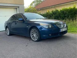 Blå Begagnad 2004 BMW 530 Sedan | 53 000 kr (Lite dyr)