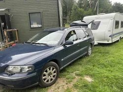 Blå Begagnad 2003 Volvo V70 Business Edition Kombi | 10 000 kr (Superpris)