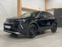 Svart Begagnad 2023 Opel Mokka Ultimate SUV | 229 900 kr (Marknadspris)