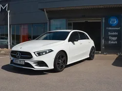 Vit Begagnad 2019 Mercedes A180 AMG Halvkombi | 239 900 kr (Marknadspris)