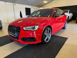 Röd Begagnad 2015 Audi S3 Comfort Halvkombi | 244 900 kr (Marknadspris)